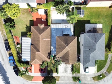 13921 SW 164th St, Miami, FL 33177 - photo 3