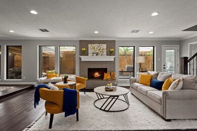 10315 Piping Rock Ln, Houston, TX 77042 - photo 3