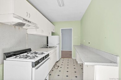 63-93 Woodhaven Blvd unit 2F3, Rego Park, NY 11374 - photo 7