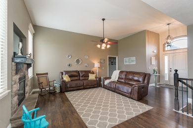 647 N Maplewood Hills Rd, Nixa, MO 65714 - photo 5