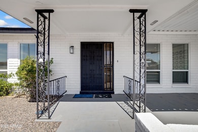 635 N 67th Pl-5
