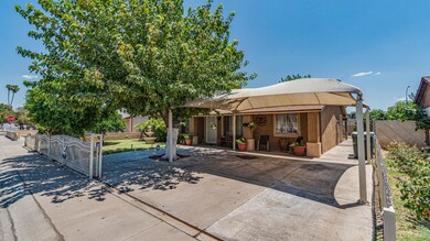 4807 W Almeria Rd, Phoenix, AZ 85035 - photo 2