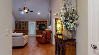 Foyer In