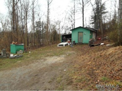 614 Gypsy Ln, Hendersonville, NC 28792 - photo 7