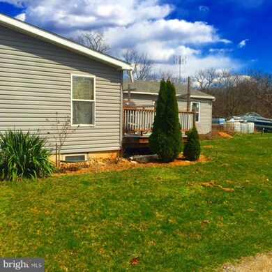 320 Mcculloch Rd, Shippensburg, PA 17257 - photo 3