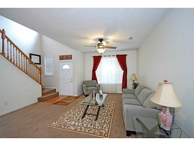 10043 Sanger Dr, Fishers, IN 46038 - photo 4