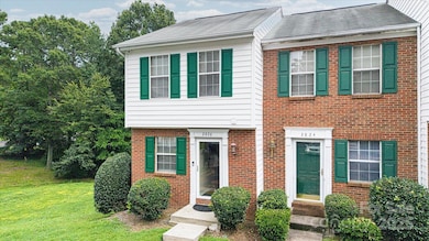 1352 Sq Ft End Unit!