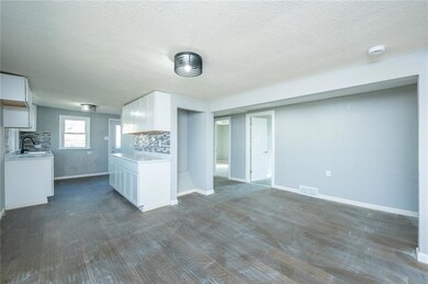 607 Cummins Rd, Des Moines, IA 50315 - photo 5