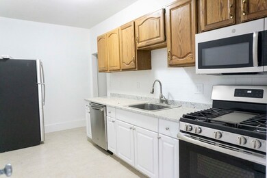435 Walnut Ave unit 2, Roxbury, MA 02119 - photo 2