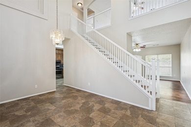 1116 Grand Central Pkwy, Saginaw, TX 76131 - photo 5