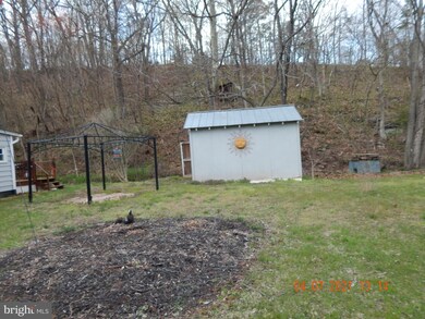 12 Emily Dr, Paw Paw, WV 25434 - photo 5