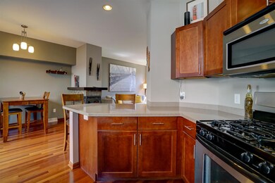 85 S Gardens Way unit 203, Fitchburg, WI 53711 - photo 4