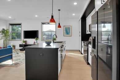 4235 S Champlain Ave unit 2S, Chicago, IL 60653 - photo 3