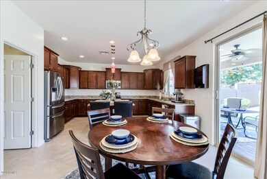 eat in kitchen