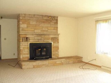W9957 Mapleview Rd, Antigo, WI 54409 - photo 4