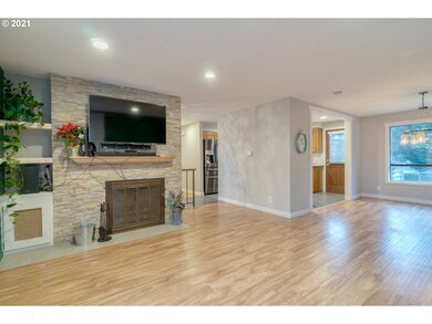 Living Room/Dining Room