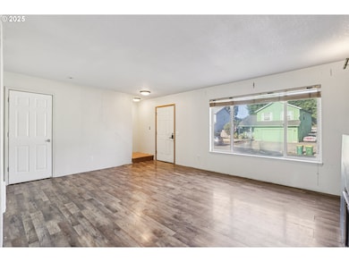 52866 NE 2nd St, Scappoose, OR 97056 - photo 2