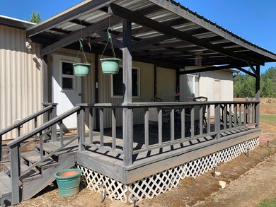 1661 Pine Grove Rd, Rogue River, OR 97537 - photo 3