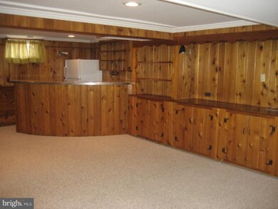 6136 35th St N, Arlington, VA 22213 - photo 5