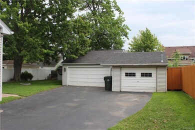 155 Community Dr, North Tonawanda, NY 14120 - photo 3