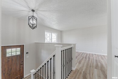 1706 N Kankakee St, Lincoln, IL 62656 - photo 4