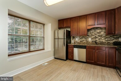 10233 Quiet Pond Terrace, Burke, VA 22015 - photo 7