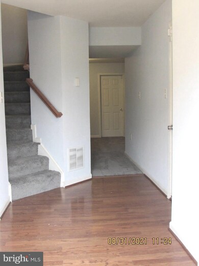 231 Scarboro Dr, Bunker Hill, WV 25413 - photo 3