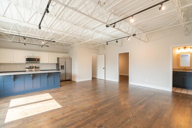 614 E Main St unit 207, Chattanooga, TN 37408 - photo 5