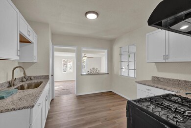 7520 Taxco Dr, El Paso, TX 79915 - photo 3