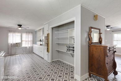 7-web-or-mls-126 Vine St-7