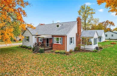 24 Fairground Blvd, Canfield, OH 44406 - photo 2