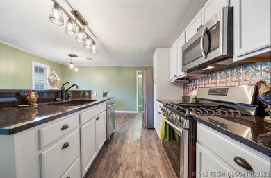 18514 S Fern Valley Dr, Claremore, OK 74019 - photo 5