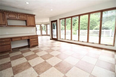 18 Lindenwood Dr, Collinsville, IL 62234 - photo 3