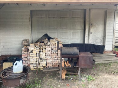 3403 Coal St, Houston, TX 77026 - photo 5