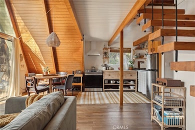 33070 Falcon Ln, Running Springs, CA 92308 - photo 4