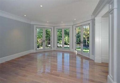 54 Maugus Ave, Wellesley Hills, MA 02481 - photo 6