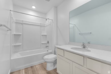 1272 N 350 W unit 158, Harrisville, UT 84414 - photo 6