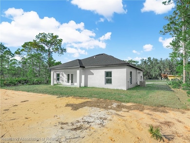 1225 Viburnum Dr, Sebring, FL 33875 - photo 4