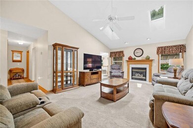 550 Abbe Rd, Sheffield Lake, OH 44054 - photo 3