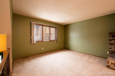 2881_Warwick_Loop-3