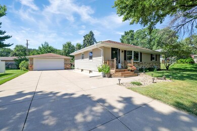 6017 Yukon Ave N, New Hope, MN 55428 - photo 4