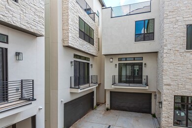 1801 Dunlavy St, Houston, TX 77006 - photo 2