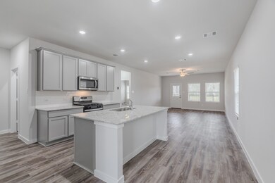 7811 Alset Dr, Magnolia, TX 77354 - photo 4