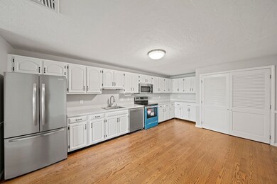 40 Greenleaf St unit 506, Quincy, MA 02169 - photo 4