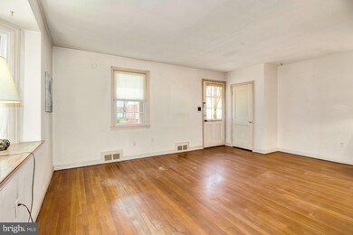 1254 Meridene Dr, Baltimore, MD 21239 - photo 6