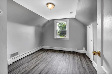 182 Trumbull Ave, Bridgeport, CT 06606 - photo 6