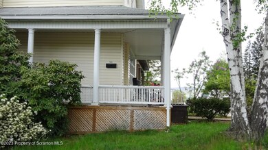 336 Cherry St, Dunmore, PA 18512 - photo 4