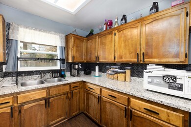 4538 Harrison Ave, Redding, CA 96001 - photo 7