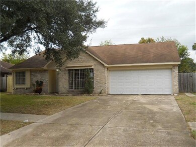 7210 Northleaf Dr, Houston, TX 77086 - photo 2