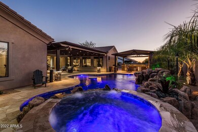Backyard spa and pool